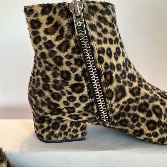 DOLLS KILL CURRENT MOOD SPOT ON
FAUX FUR LEOPARD POINTED TOE
ANKLE BOOTS. Sz 7 - Picture 5 of 12